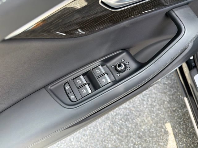 Used 2023 Audi Q7 3.0T Prestige AWD/4WD image 12