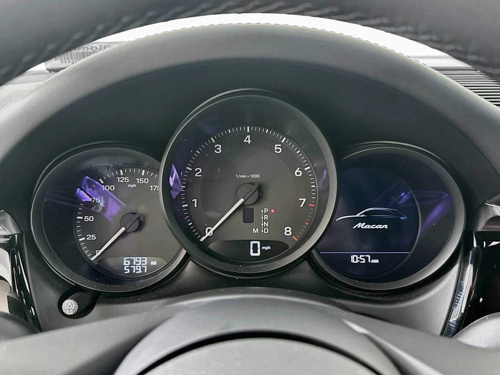 Certified 2026 Porsche Macan AWD/4WD image 15