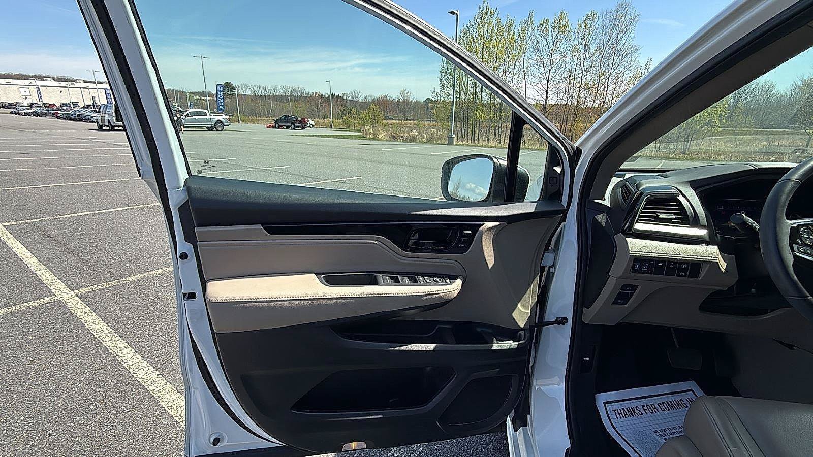 Used 2024 Honda Odyssey Touring image 23