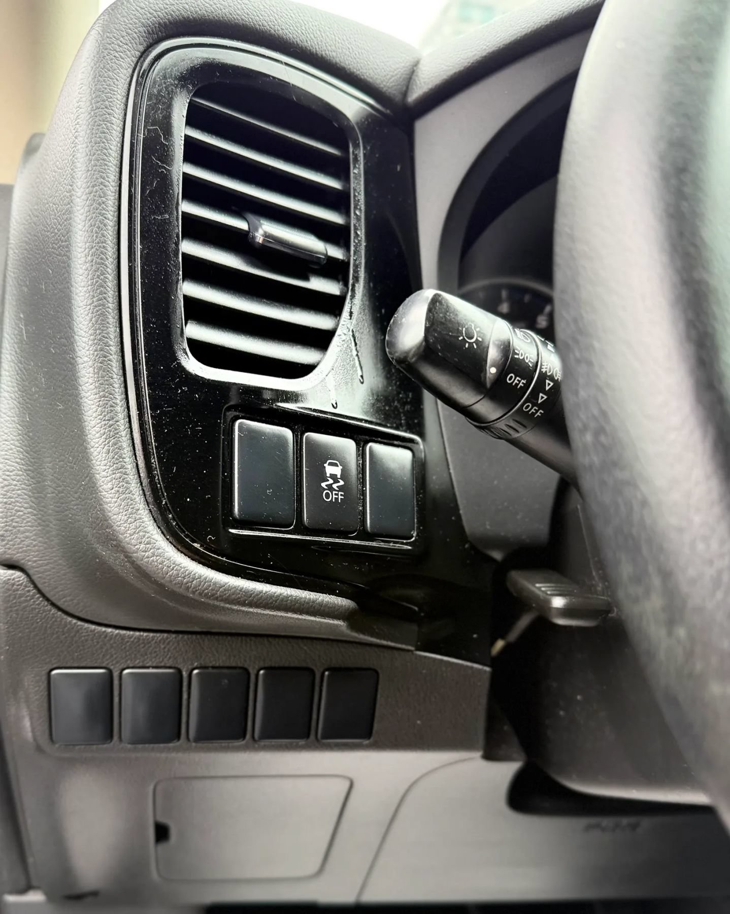Used 2015 Mitsubishi Outlander ES FWD image 20