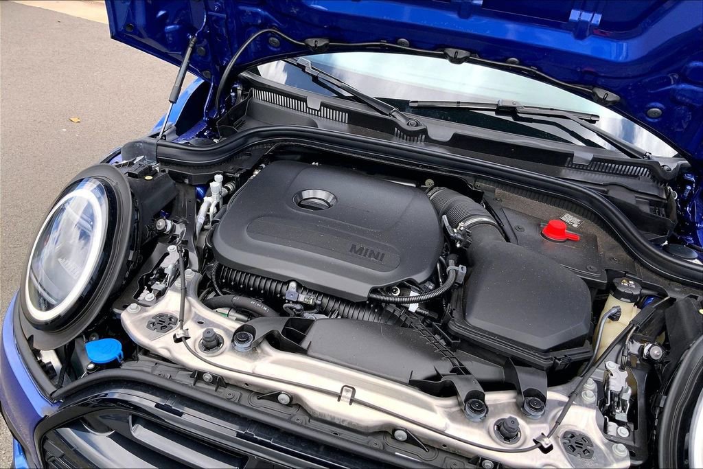 Certified 2026 MINI Cooper S image 32