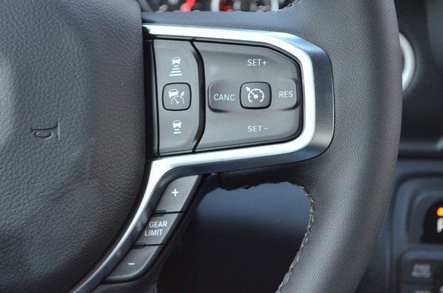 New 2026 RAM 1500 Big Horn AWD/4WD image 18