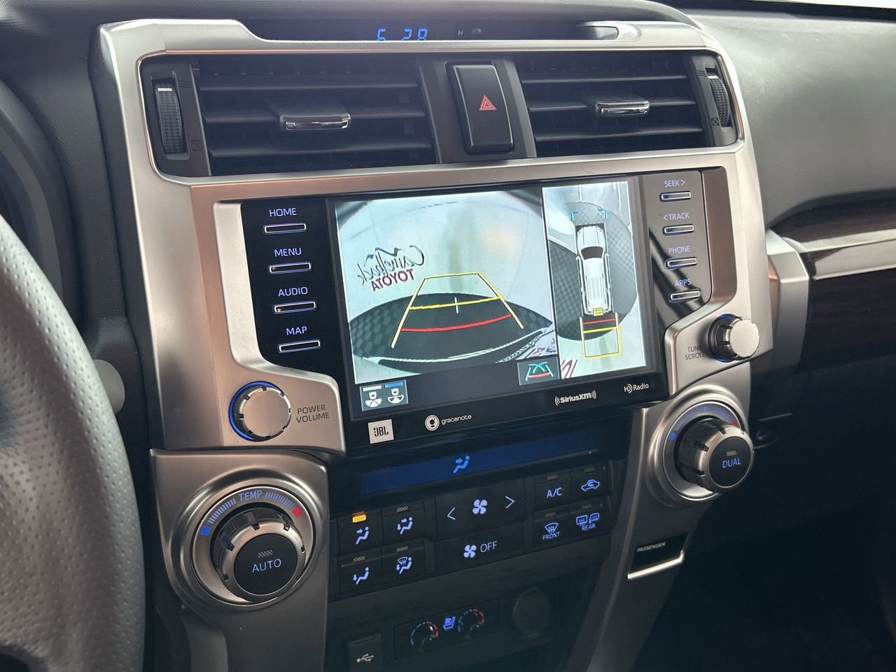 Used 2023 Toyota 4Runner Limited AWD/4WD image 18