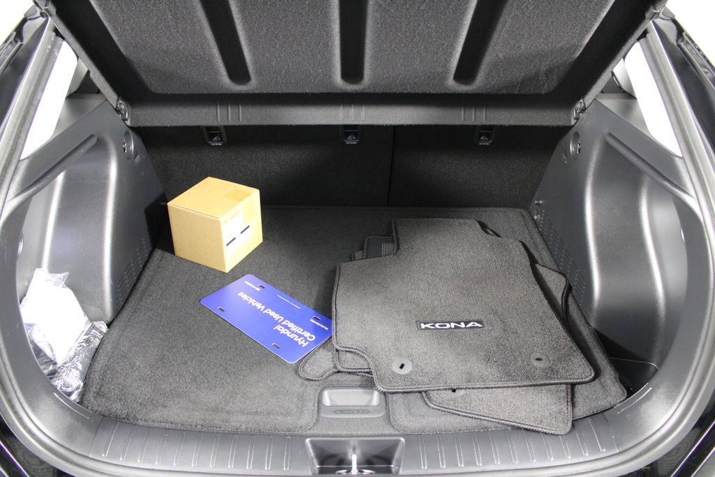 Certified 2026 Hyundai Kona SEL Sport FWD image 17