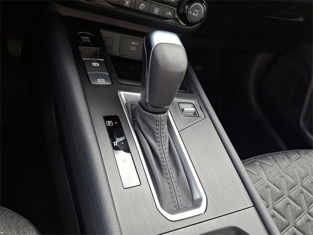 New 2026 Nissan Kicks SV image 11