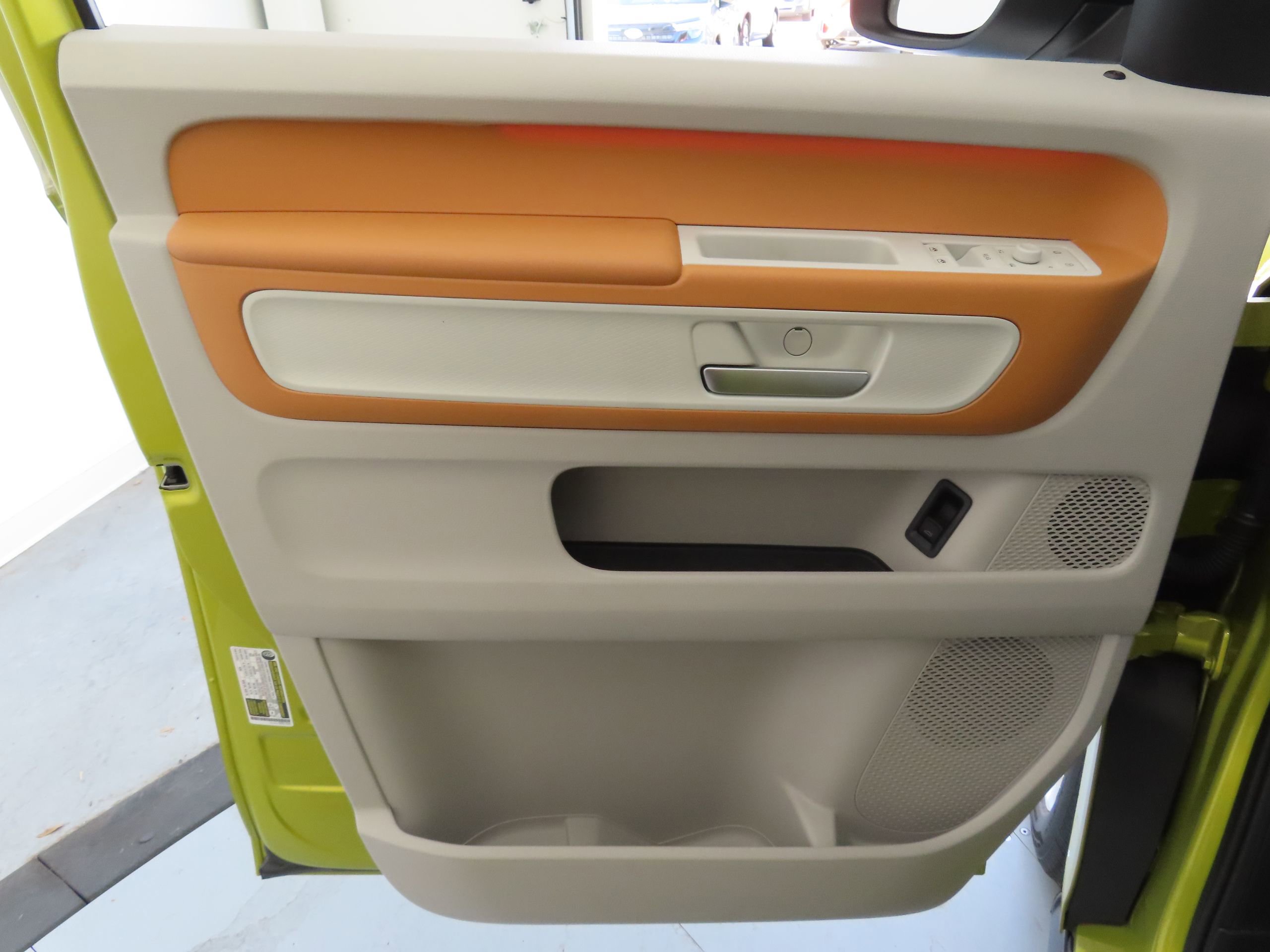 New 2025 Volkswagen ID. Buzz 1st Edition image 11