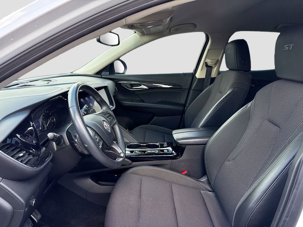 Used 2023 Buick Envision Preferred w/ Sport Touring Package FWD image 10