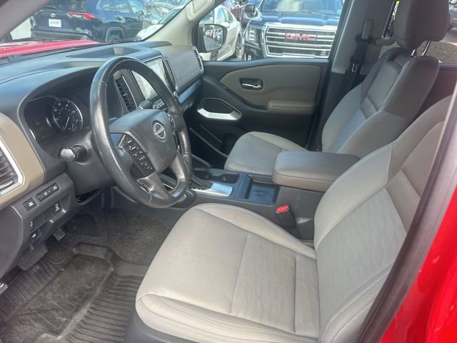 Used 2022 Nissan Frontier SV image 10