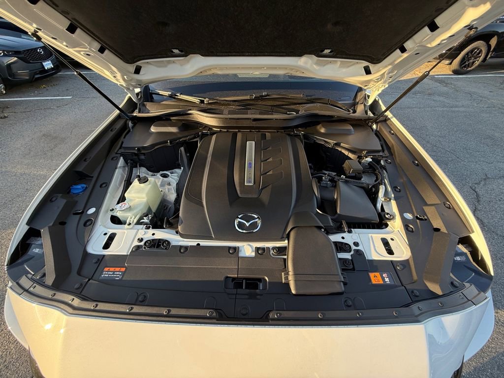 New 2025 MAZDA CX-70 Plug-In Hybrid w/ Premium Plus image 28