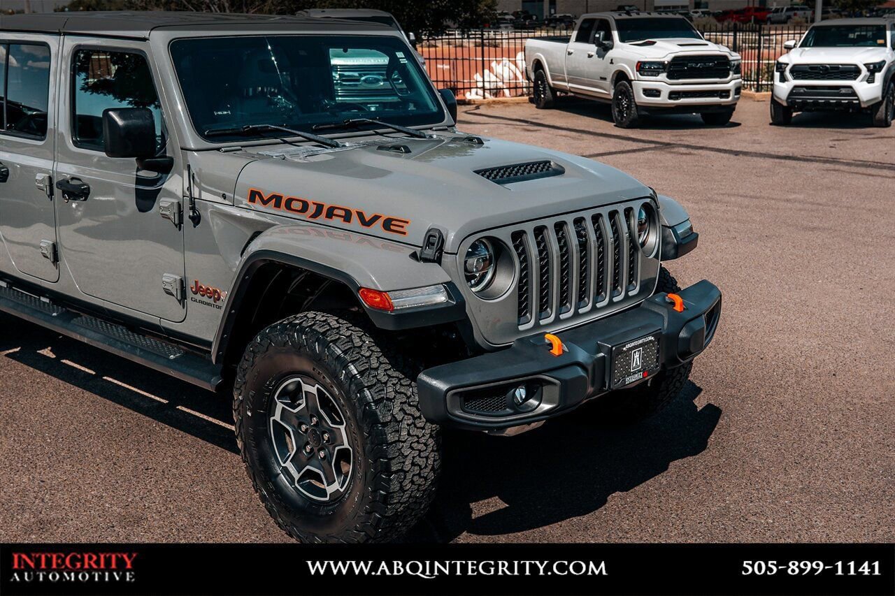 Used 2020 Jeep Gladiator Mojave AWD/4WD image 9