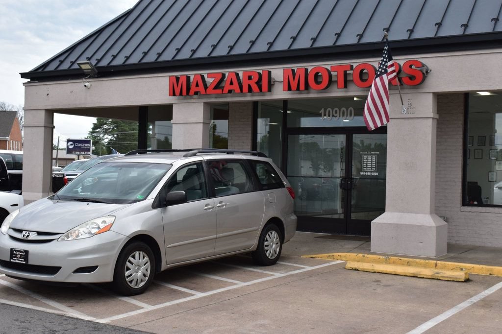 Used 2010 Toyota Sienna CE FWD image 8