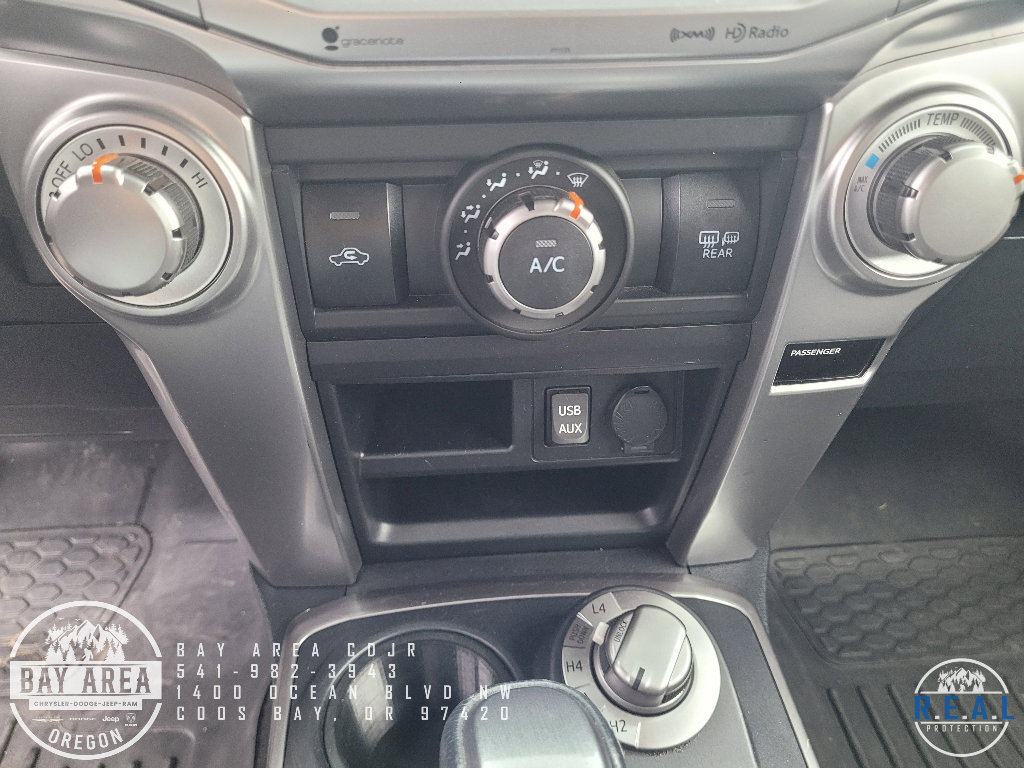 Used 2018 Toyota 4Runner 4WD image 14