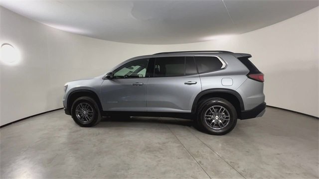 Used 2025 GMC Acadia Elevation image 5