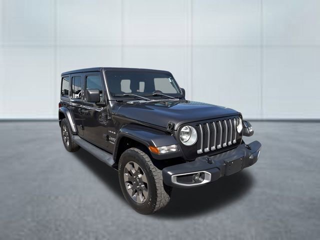 Used 2019 Jeep Wrangler Unlimited Sahara w/ Cold Weather Group image 4