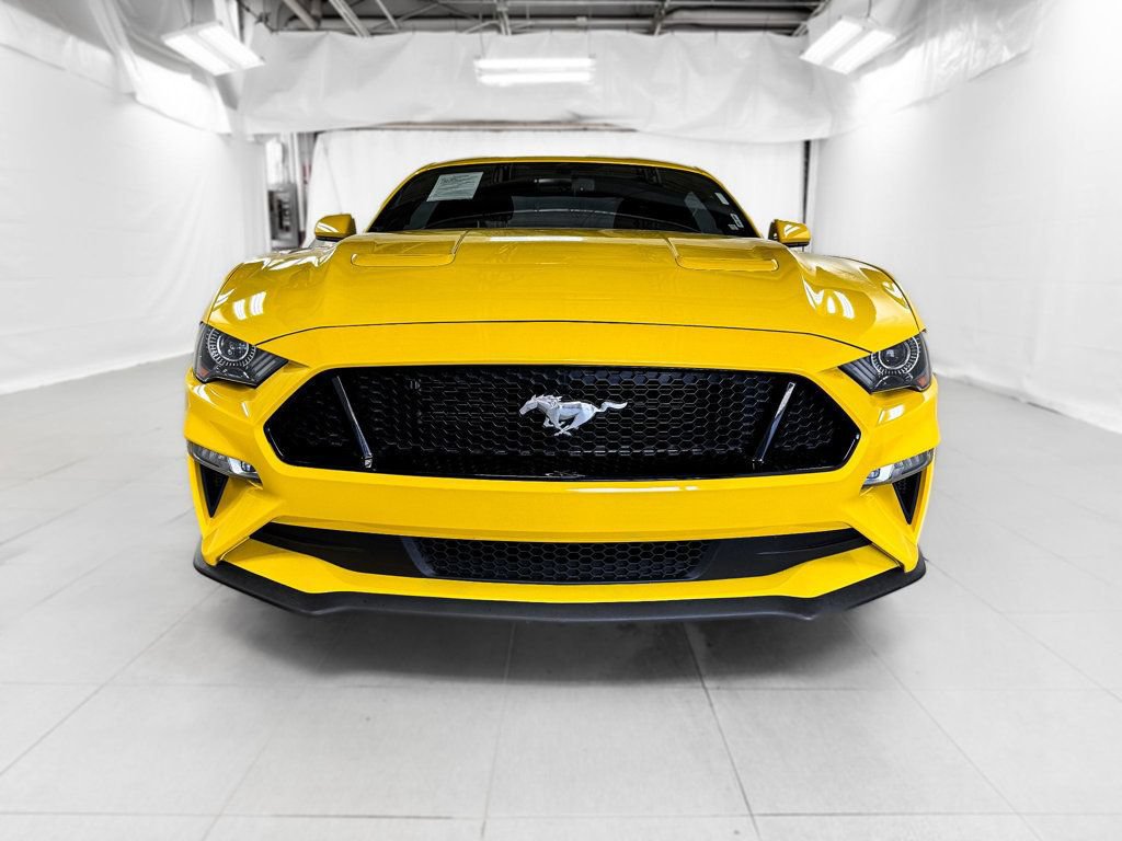 Used 2018 Ford Mustang GT RWD image 2