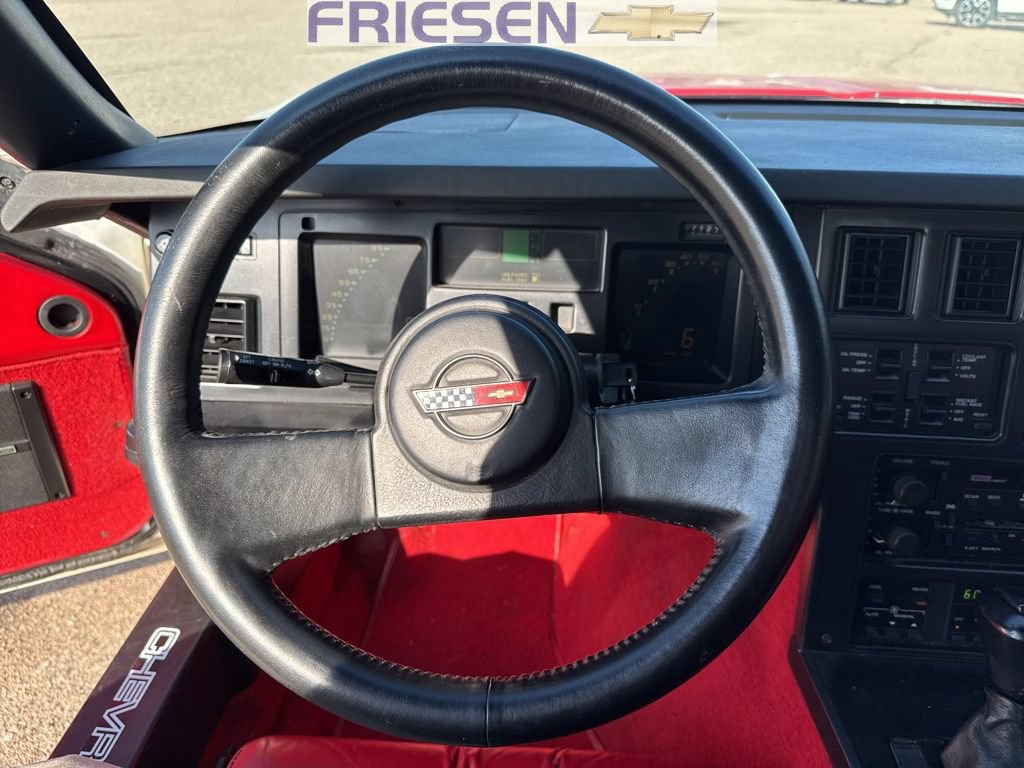 Used 1989 Chevrolet Corvette Convertible RWD image 11