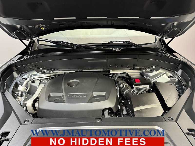 Used 2020 Volvo XC90 T6 Momentum AWD/4WD image 10