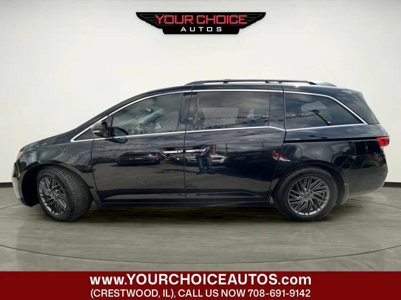Used 2015 Honda Odyssey Touring Elite image 2