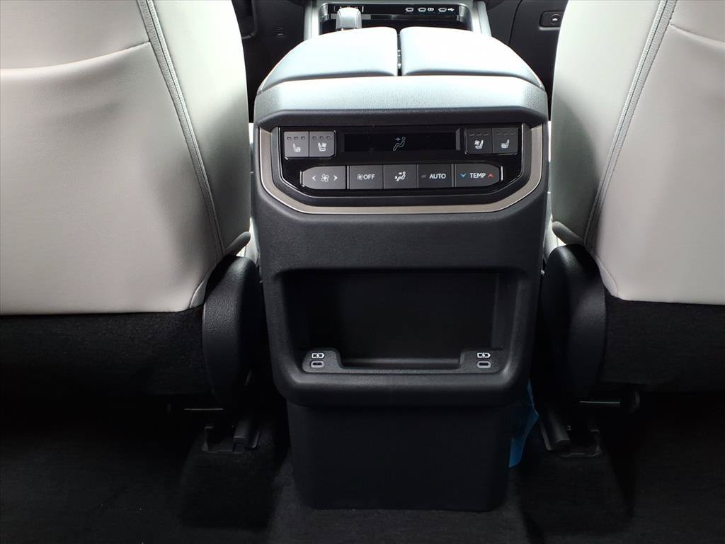 New 2026 Lexus TX 350 AWD image 31
