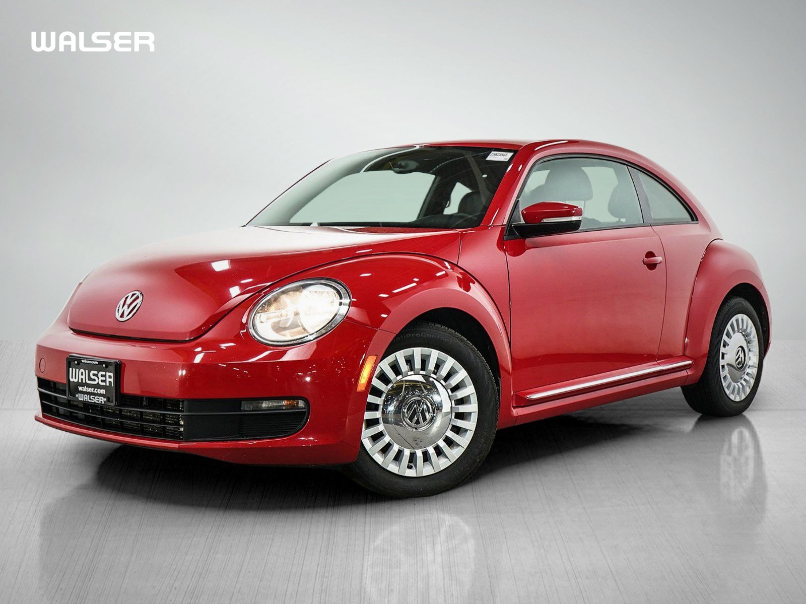 Used 2014 Volkswagen Beetle 1.8T FWD image 1