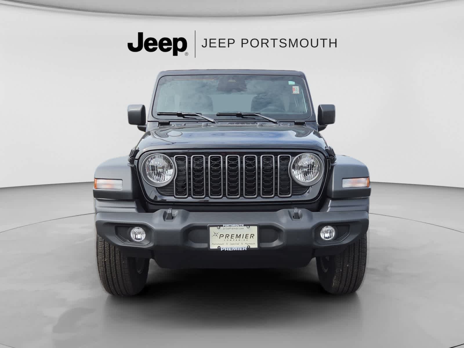 Used 2026 Jeep Wrangler Unlimited Sport AWD/4WD image 2