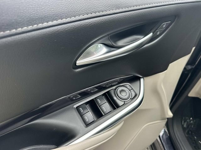 Certified 2022 Cadillac XT4 Luxury w/ Driver Awareness Package FWD image 20