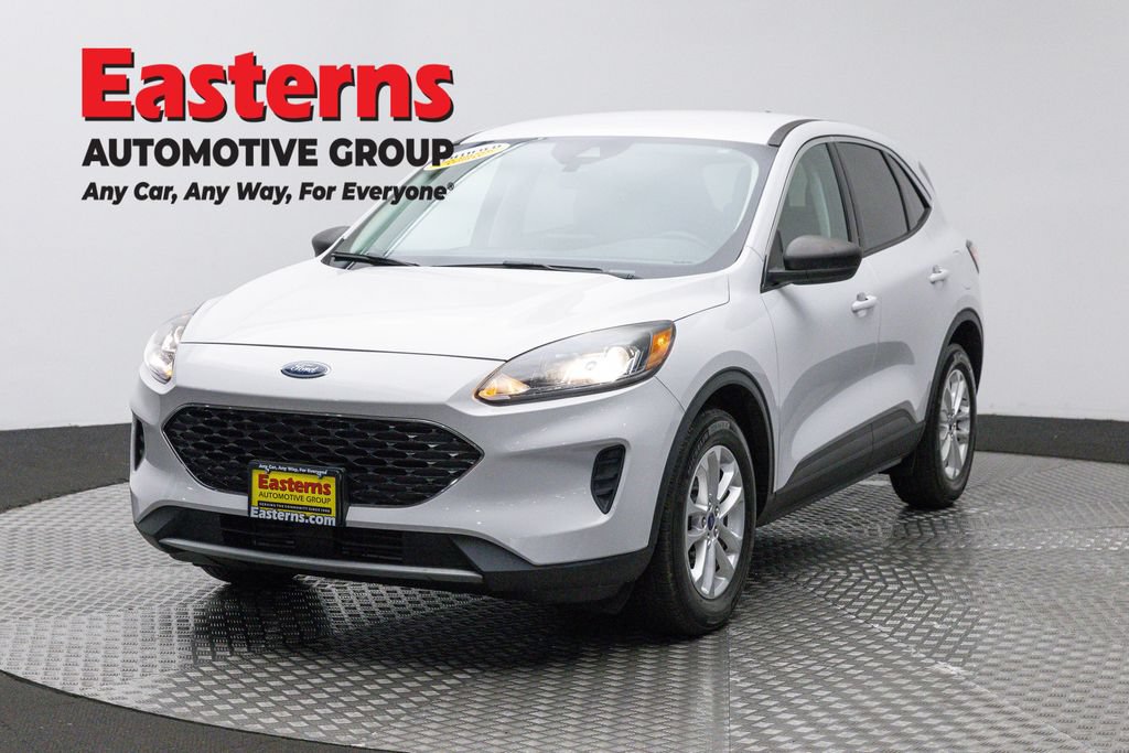 Used 2022 Ford Escape SE