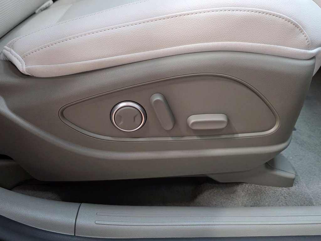 New 2026 Hyundai Palisade Limited image 13