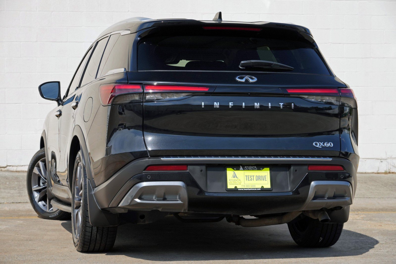 Used 2022 INFINITI QX60 Luxe w/ Performance Audio Package FWD image 5