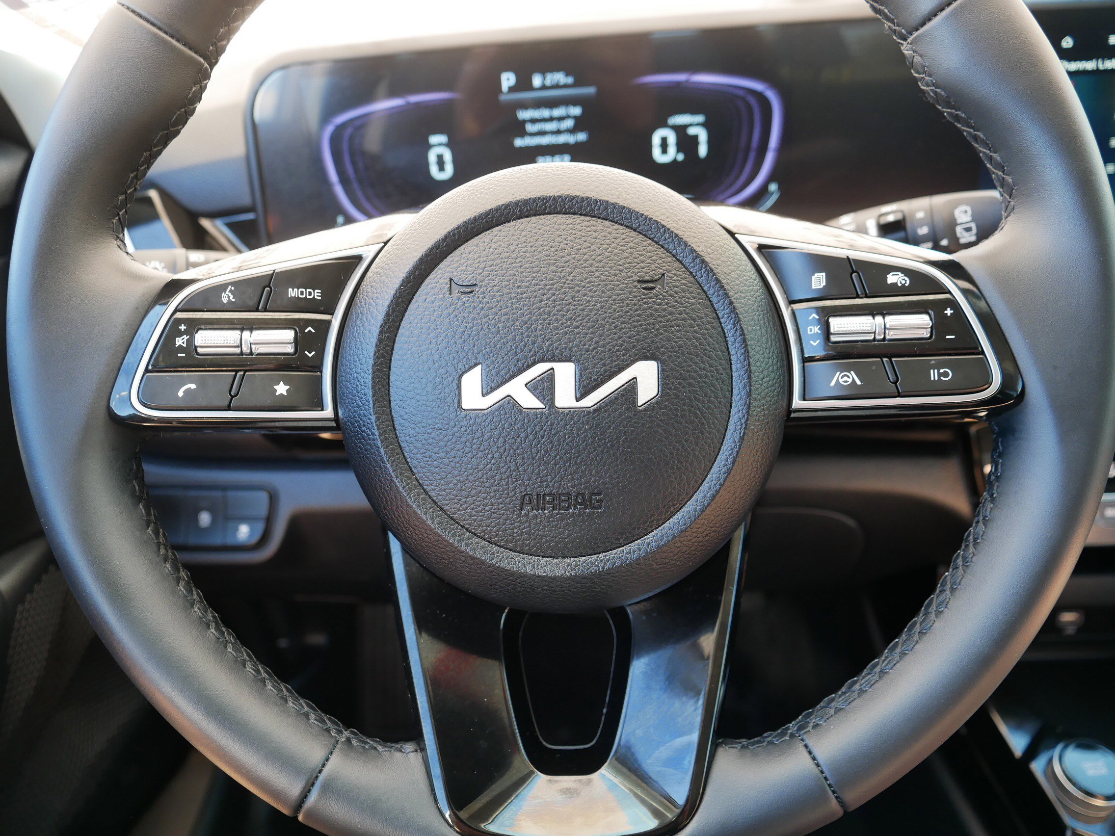 Used 2025 Kia Seltos S AWD/4WD image 25