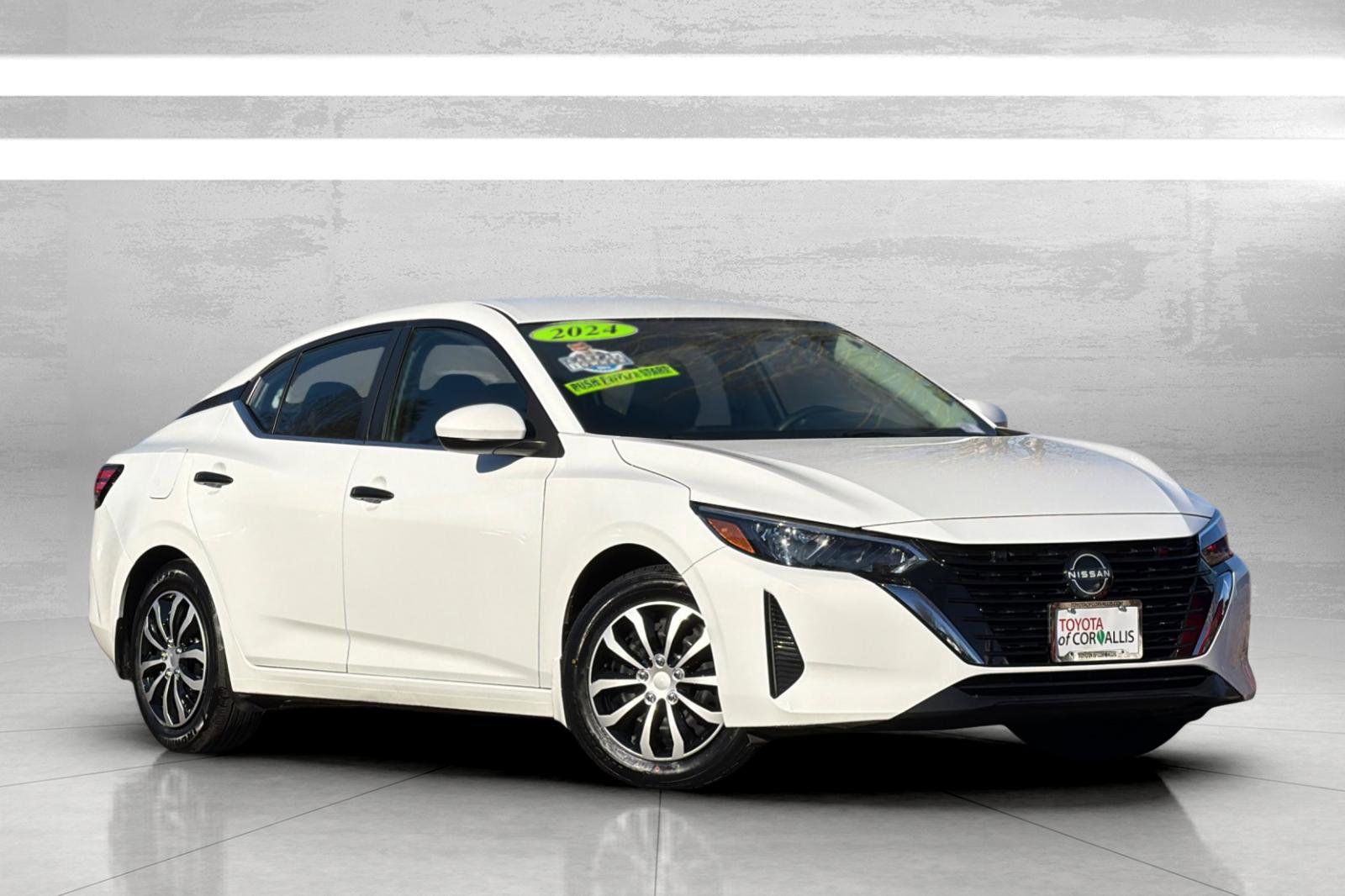 Used 2024 Nissan Sentra S image 2