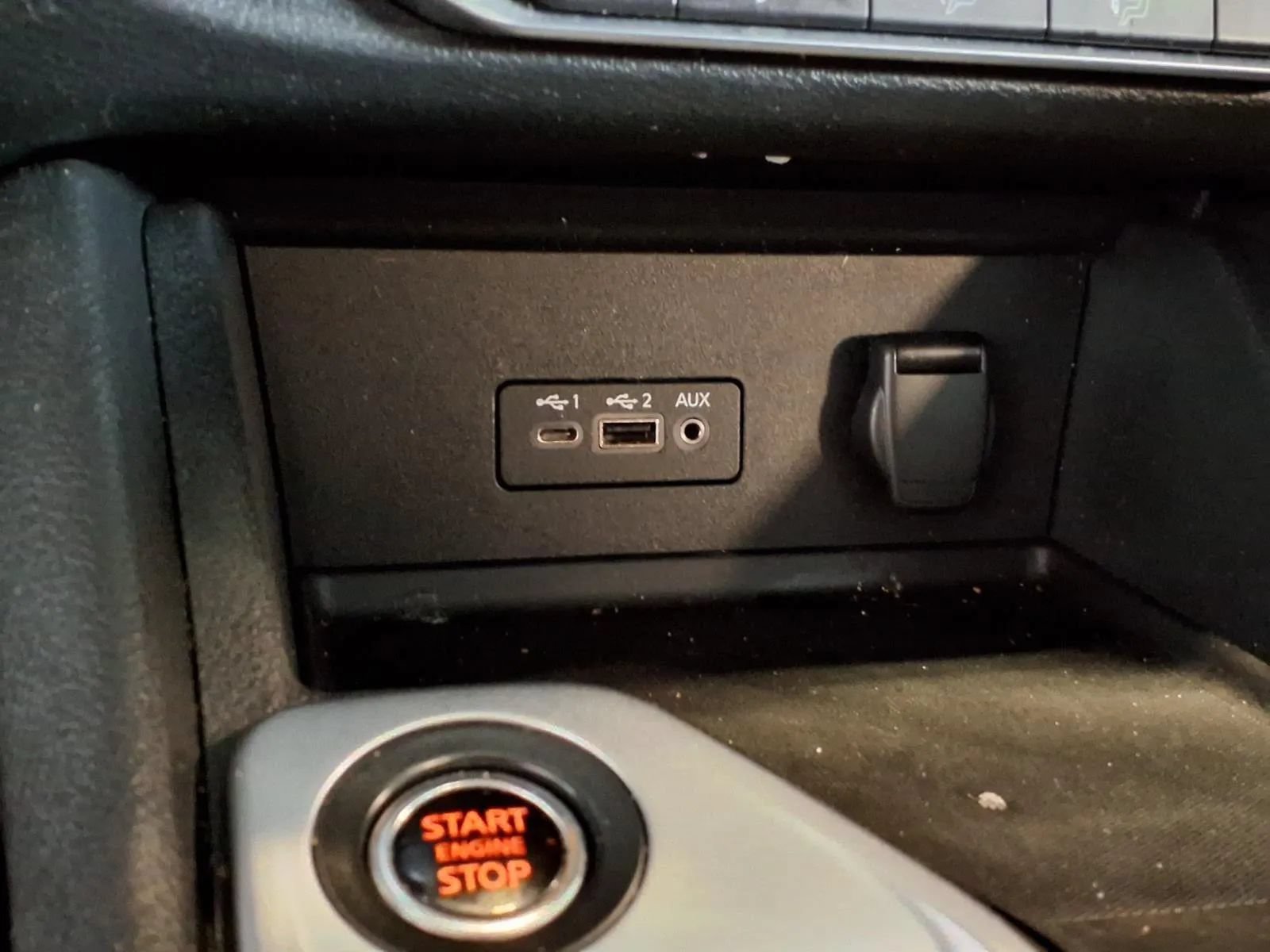 Used 2023 Nissan Sentra SV FWD image 21