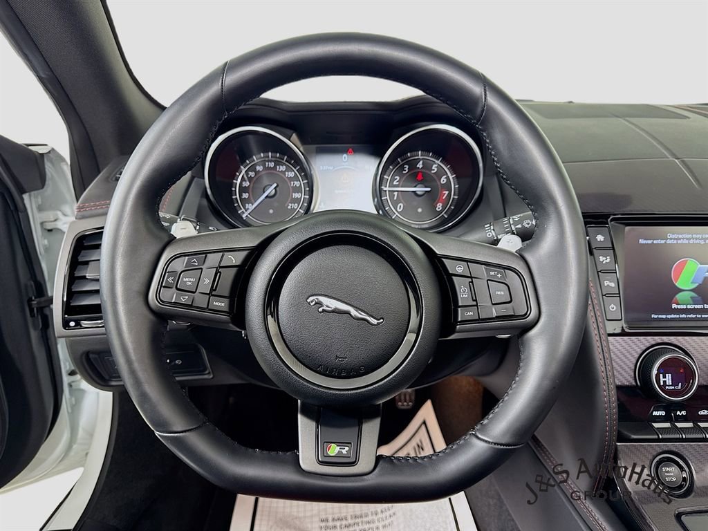 Used 2016 Jaguar F-TYPE R image 12