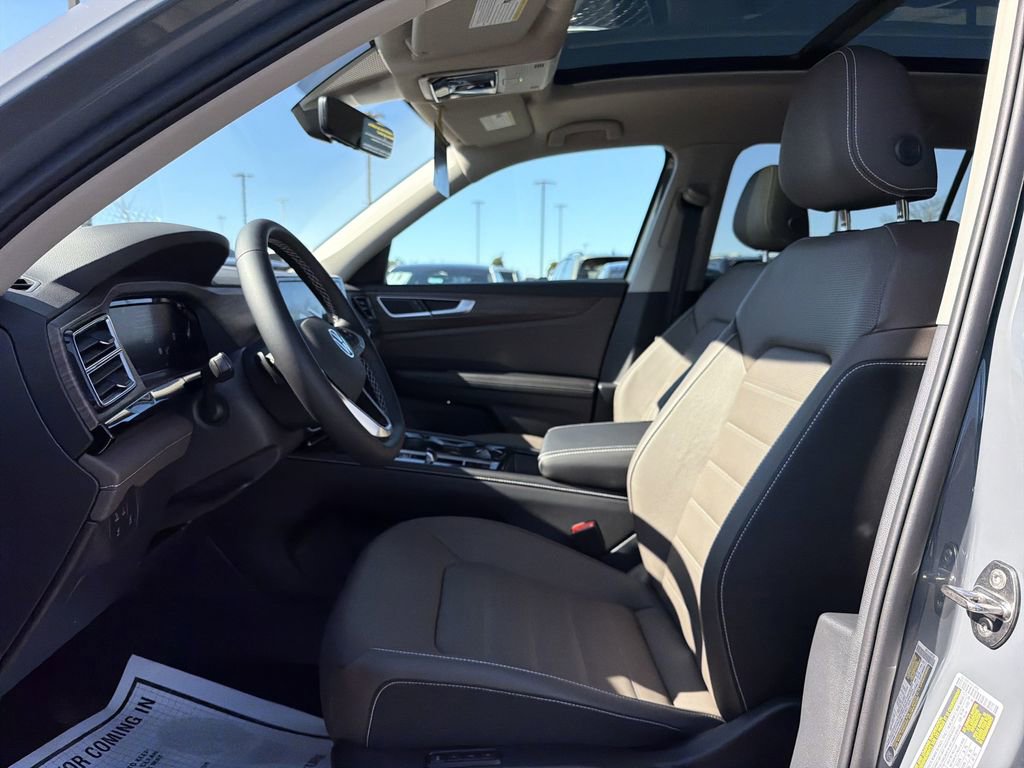 New 2026 Volkswagen Atlas SEL image 11