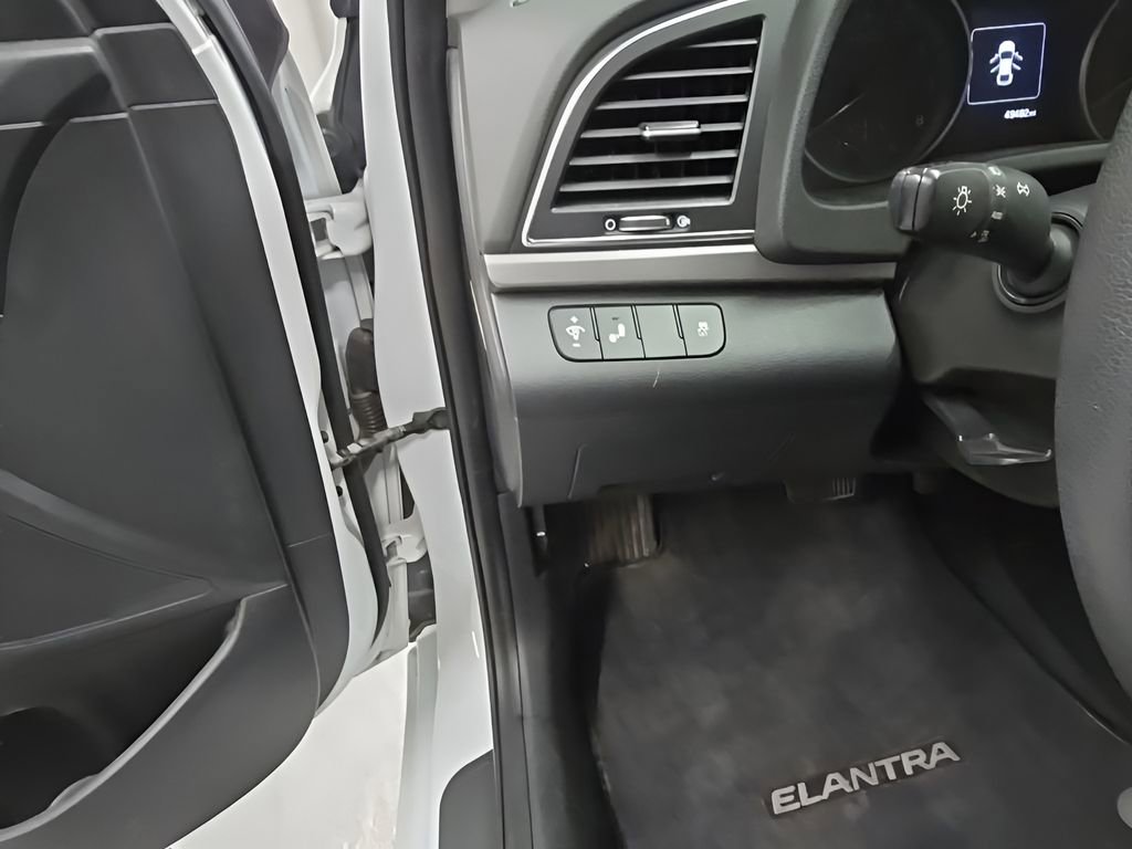 Used 2018 Hyundai Elantra SEL w/ Cargo Package FWD image 29