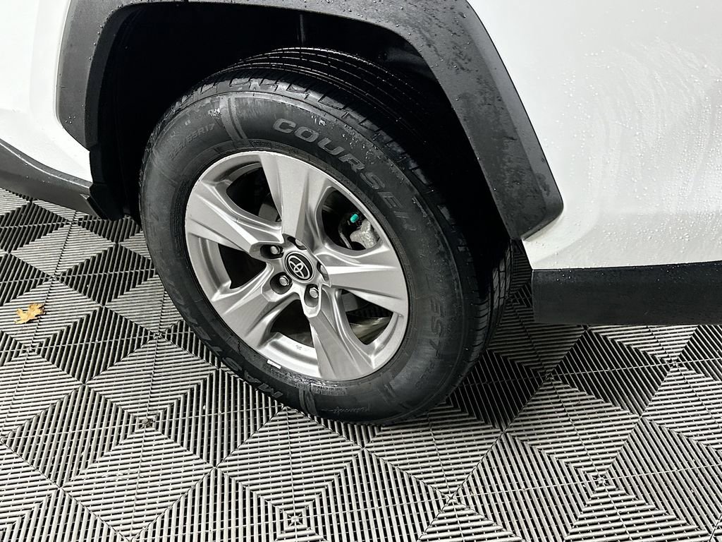 Used 2023 Toyota RAV4 XLE w/ Convenience Package image 40