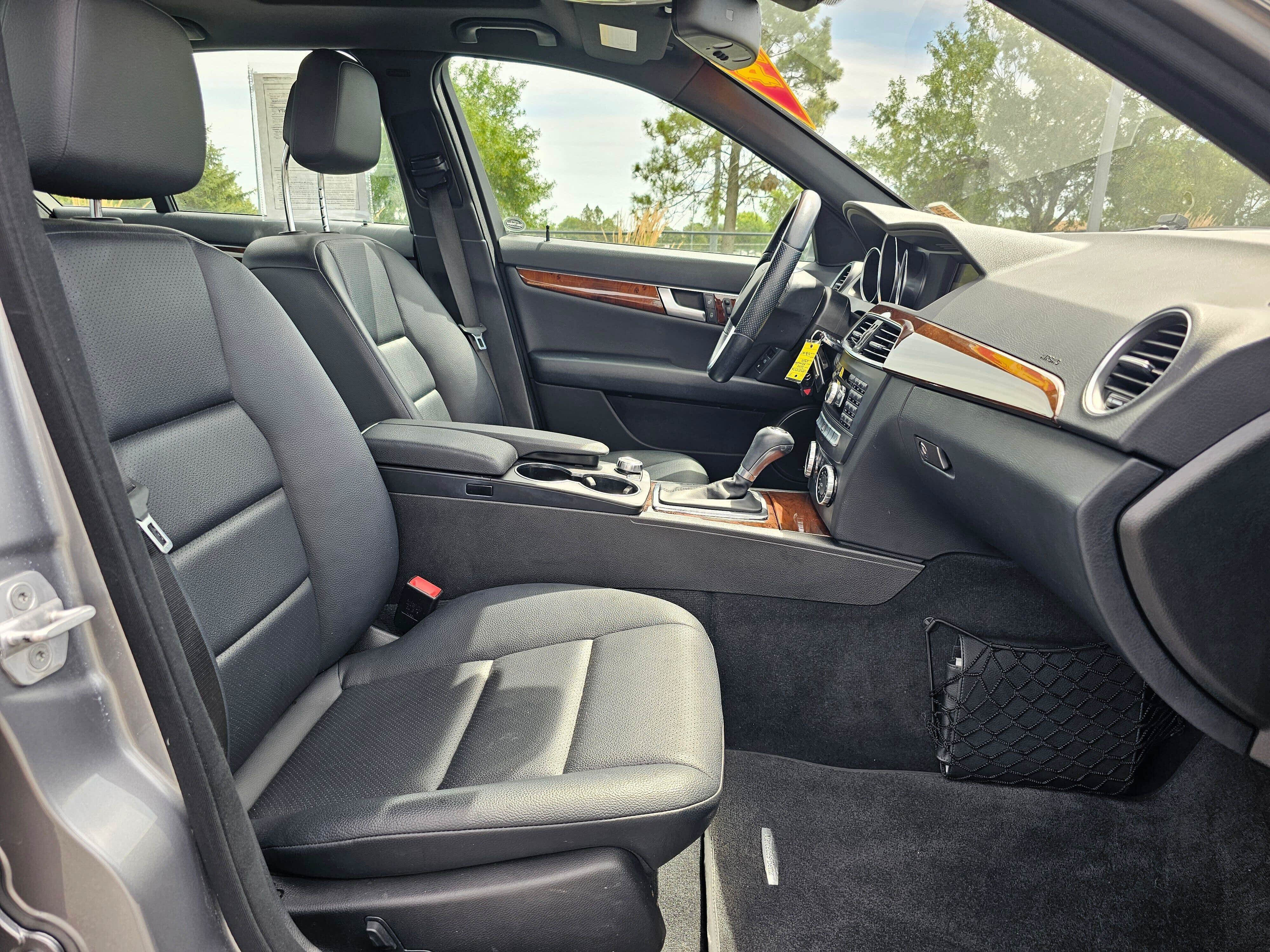 Used 2014 Mercedes-Benz C 300 4MATIC Sedan image 10
