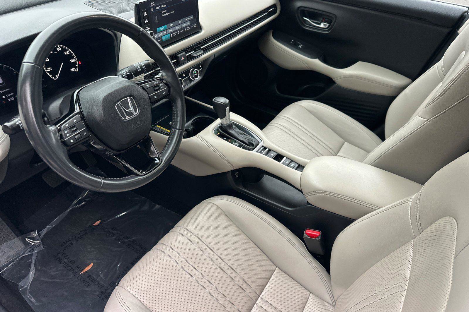 Used 2024 Honda HR-V EX-L image 4