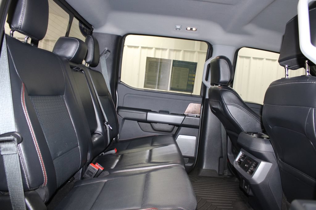 Used 2024 Ford F350 Lariat w/ Sport Appearance Package AWD/4WD image 33
