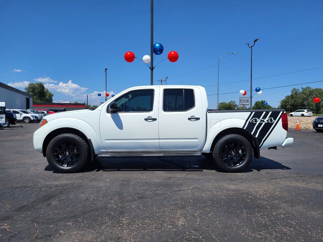 Used 2020 Nissan Frontier SV w/ Midnight Edition Floor Mats image 2
