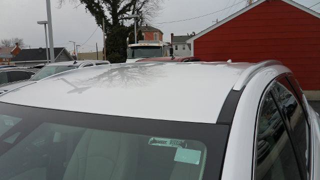 Used 2023 Buick Enclave Premium FWD image 5