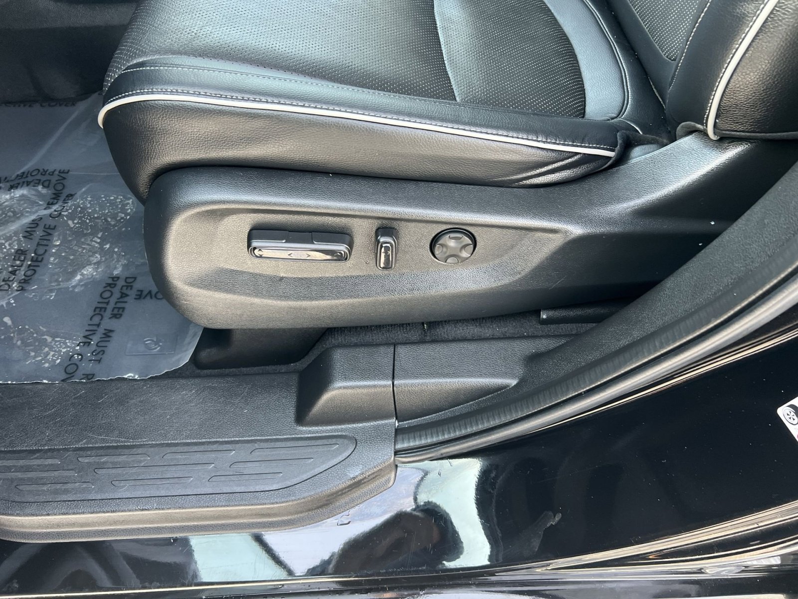 Used 2023 Honda Odyssey Elite image 14