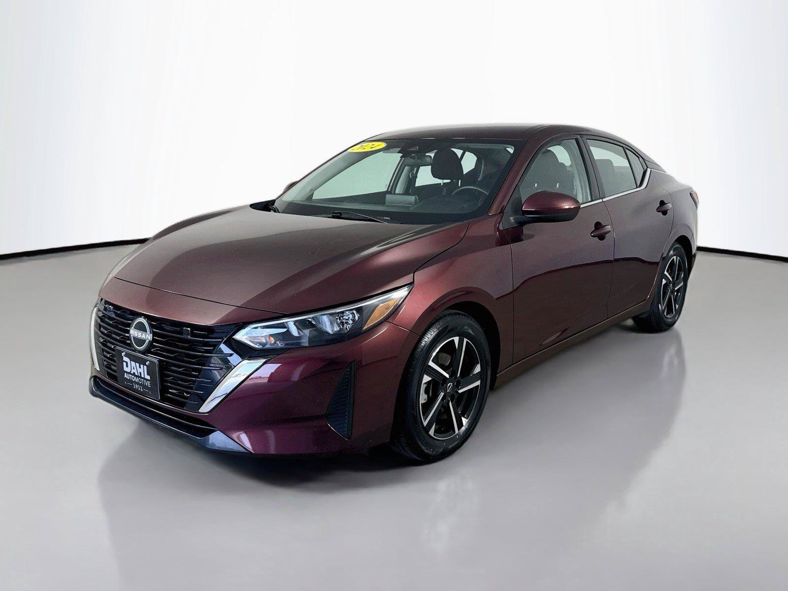 Used 2024 Nissan Sentra SV FWD image 4