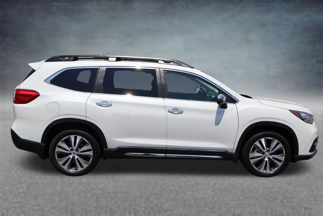 Used 2021 Subaru Ascent Touring AWD/4WD image 2