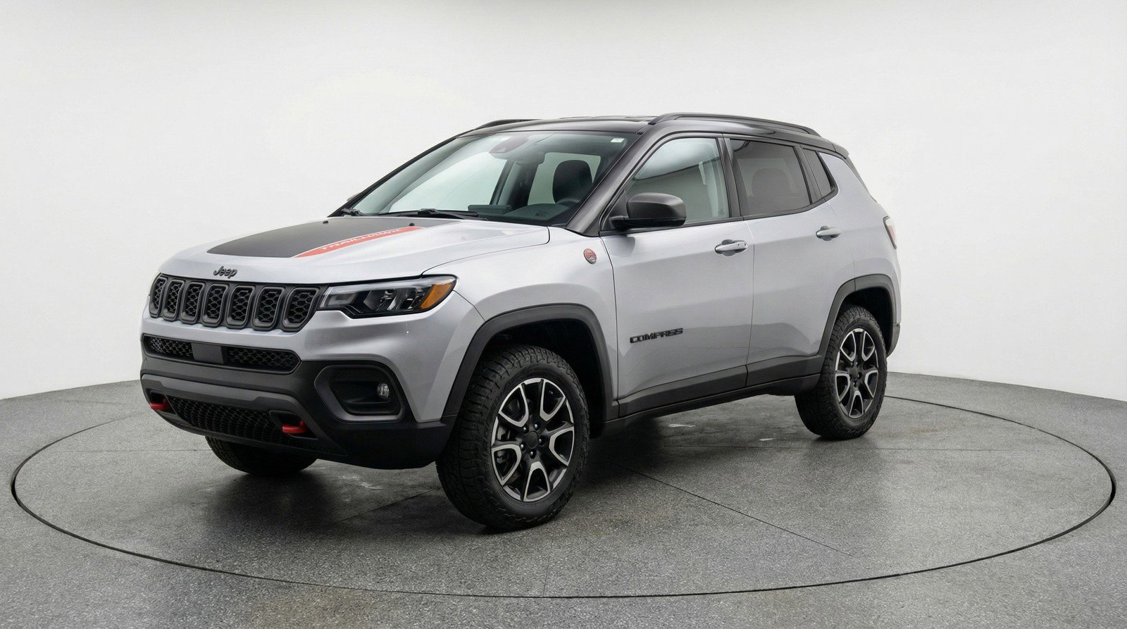 Used 2025 Jeep Compass Trailhawk image 3