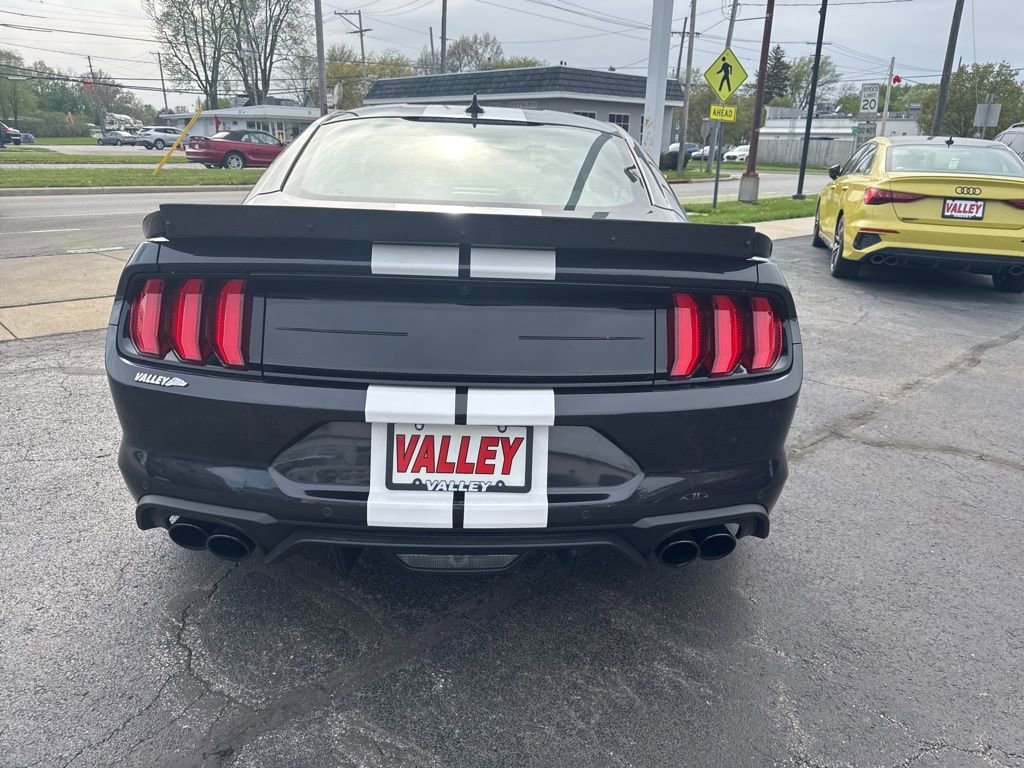 Used 2022 Ford Mustang GT Premium RWD image 11