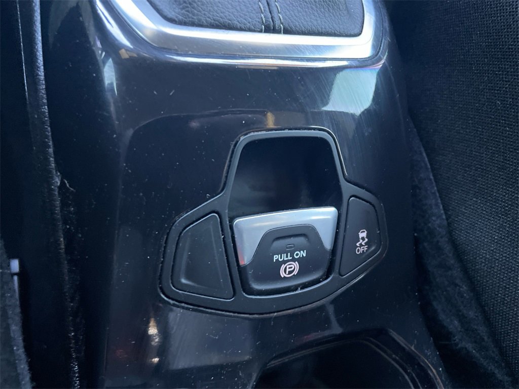 Used 2021 Jeep Renegade Latitude image 14