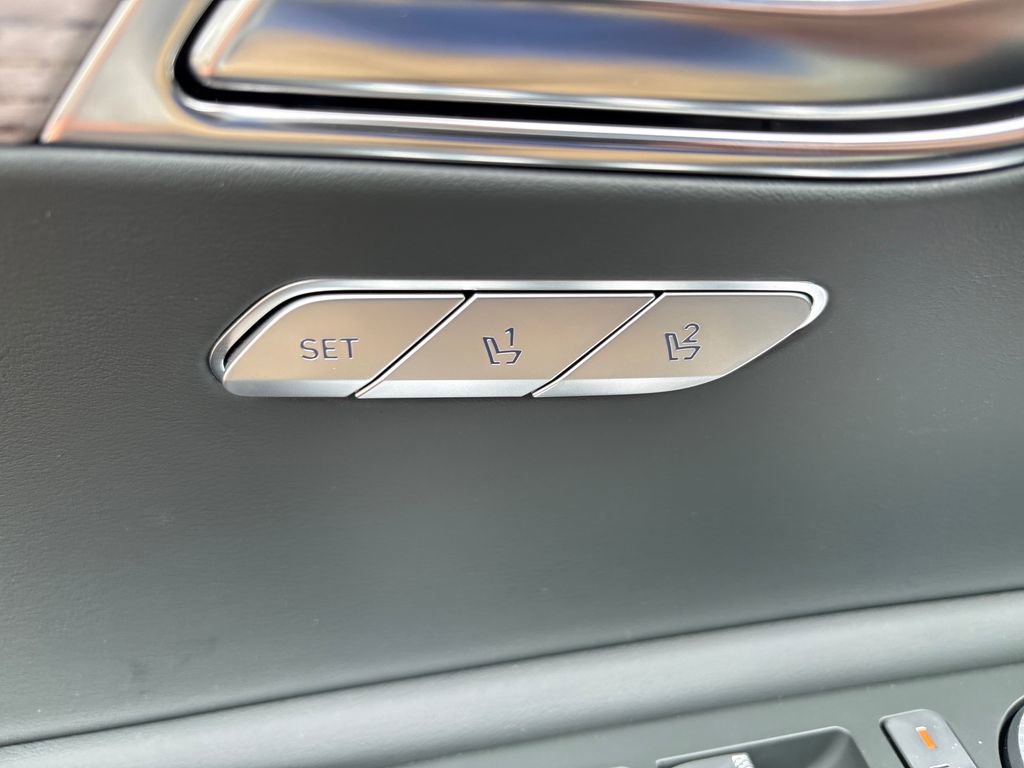 New 2026 Genesis GV80 2.5T Select AWD/4WD image 14