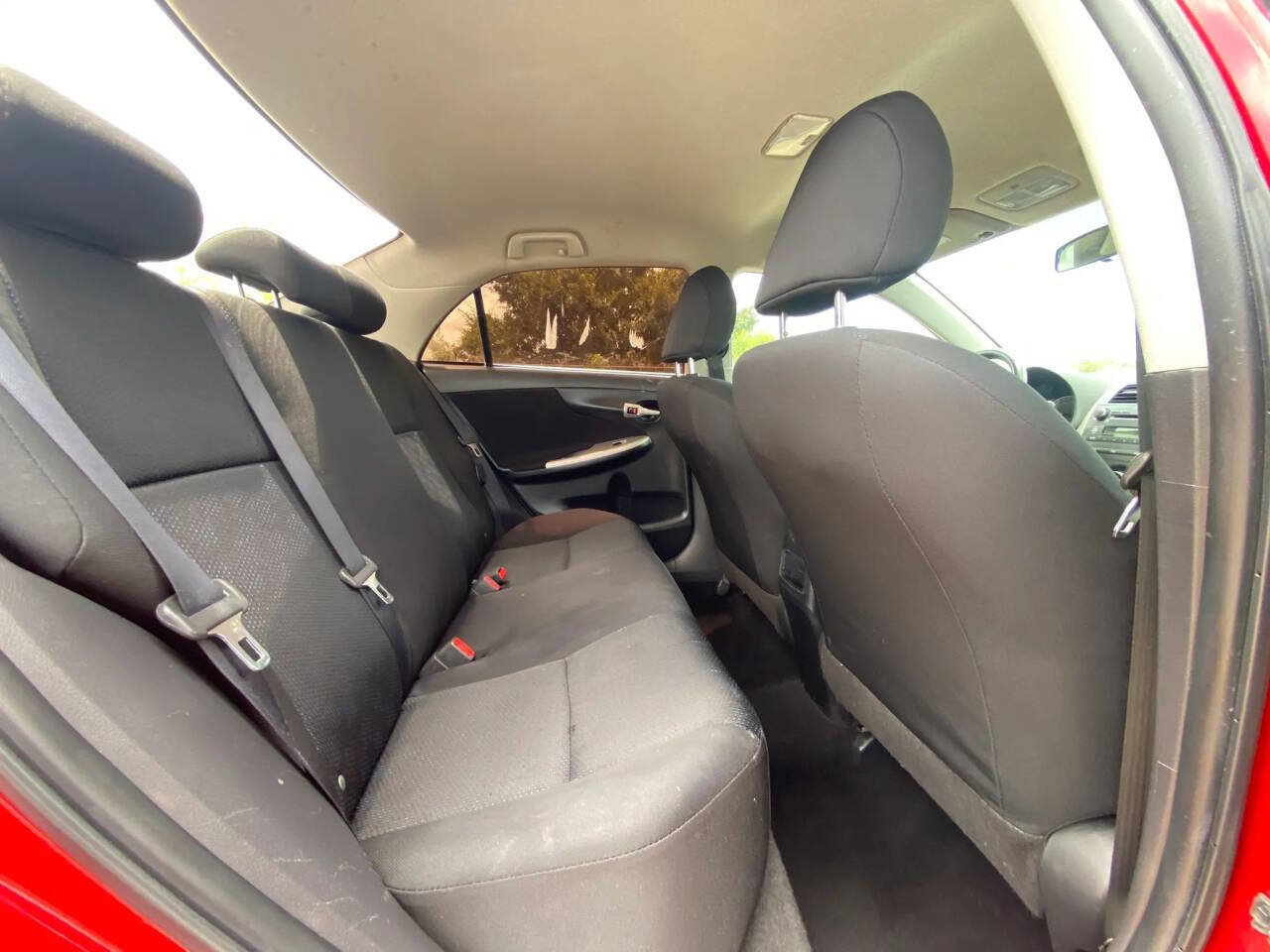 Used 2010 Toyota Corolla S FWD image 17