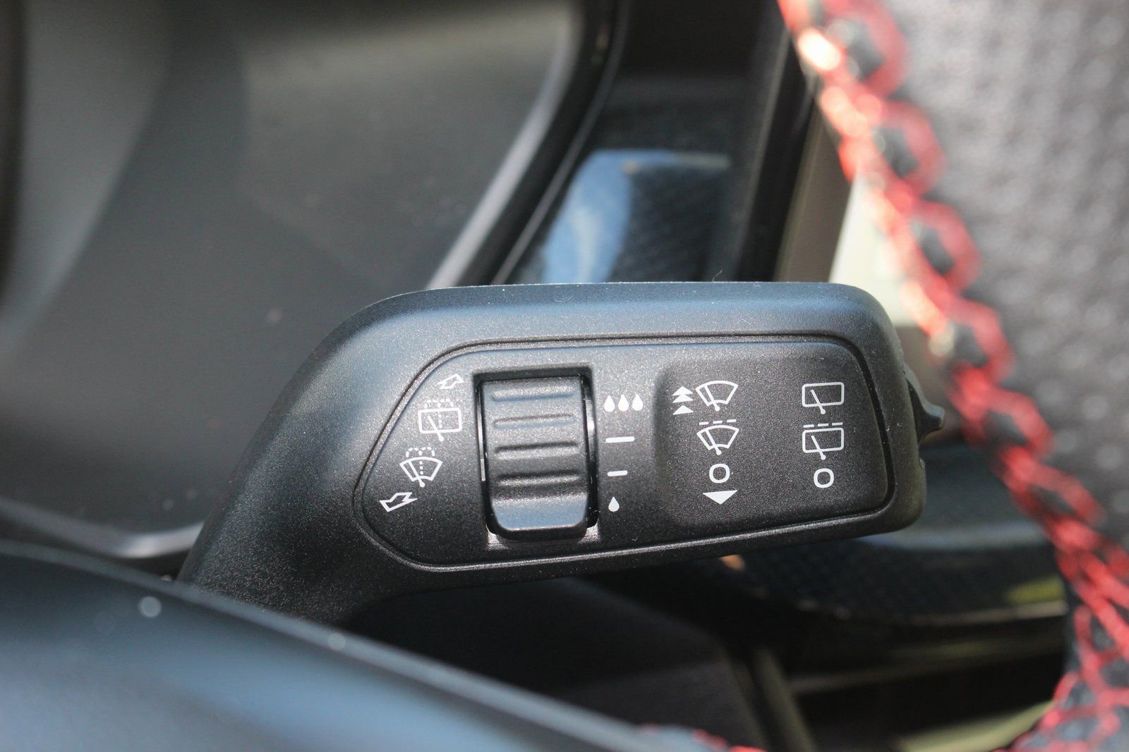 Used 2023 Ford Escape ST-Line w/ Tech Pack #1 image 22